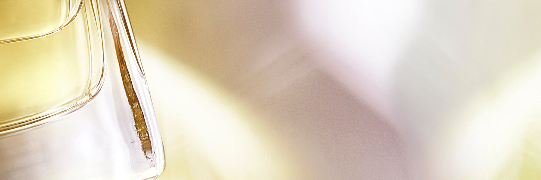 Banner Beschreibung Parfum ~ in between ~ No 4